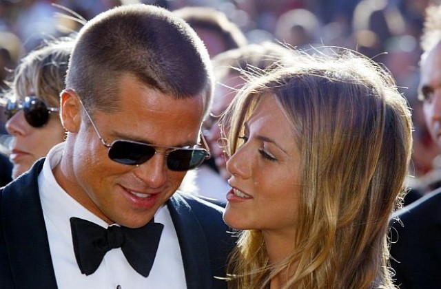 Брад Пит размисли са Дженифър Анистън, сега я нарича моя скъпа приятелка