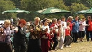 В Търговище празнуват със събор Под крушата на осенската поляна