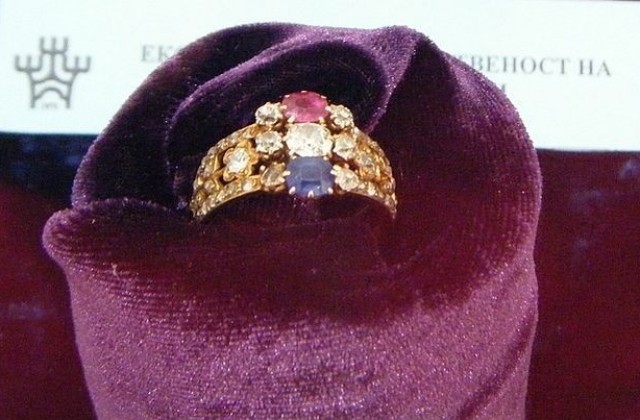 Показаха златен пръстен на Фердинанд, подарен на търновска красавица