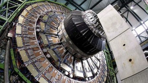 Учени откриха частици движещи се побързо от светлината