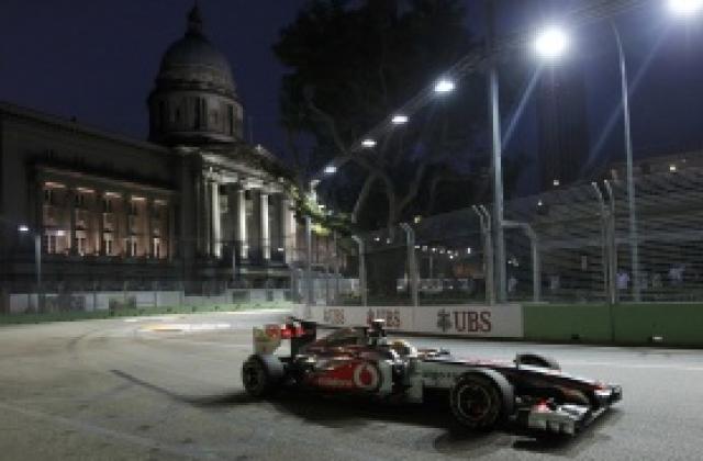 Хамилтън с най-добро време в първата свободна тренировка