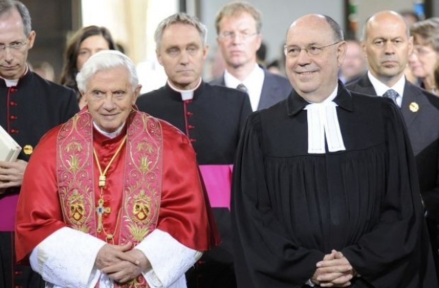 Бенедикт XVI отдаде почит към делото на Мартин Лутер