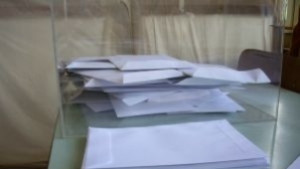 Справки в избирателните списъци и по телефона