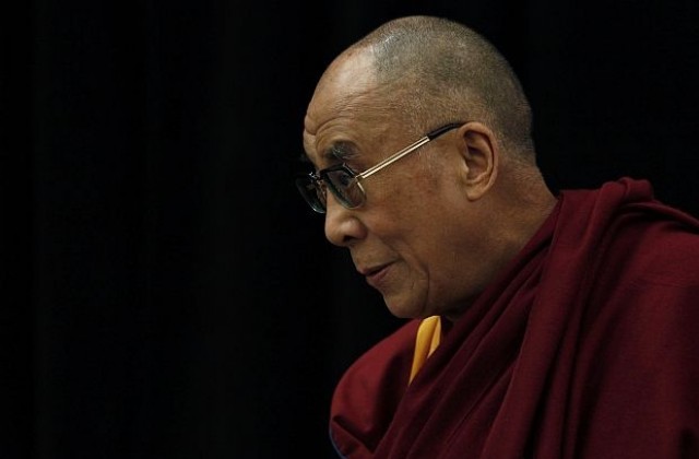 Далай лама: Когато навърша 90 години, ще обсъдя бъдещето на институцията