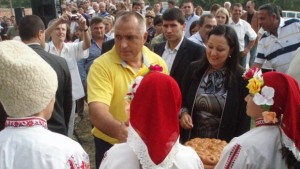 Борисов Полицията изпусна ситуацията в Катуница вчера