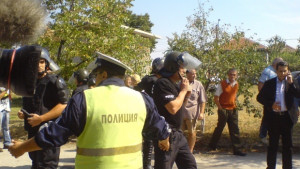Протестите в Катуница продължават