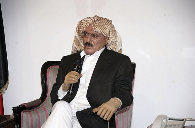 Президентът на Йемен предложи предсрочни избори