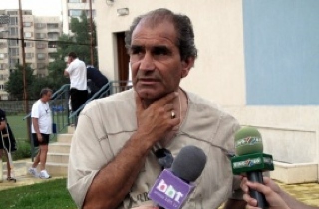 Хаздай: И Моуриньо да дойде не може да ни оправи