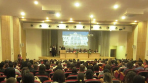 Кирил Йорданов приветства 2 600 първокурсници в Икономическия университет