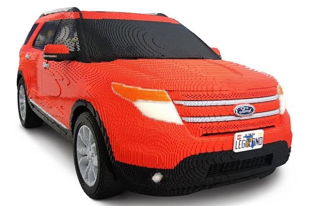 LEGO създаде Ford Explorer в реални размери