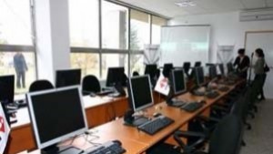 Откриват два интернет центъра по Глоб лни библиотеки