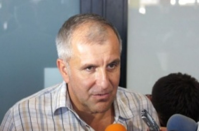 Желко Обрадович: Горди сме да сме тук, този мач е за Младенов