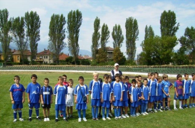 Велбъжд срещу Левски на стадион Осогово