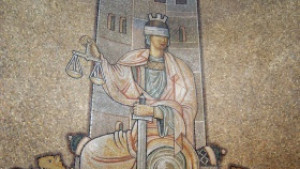 Делото между Лукойл и Агенция Митници се отложи за 9