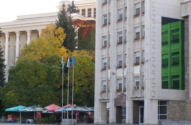 Остава слънчево