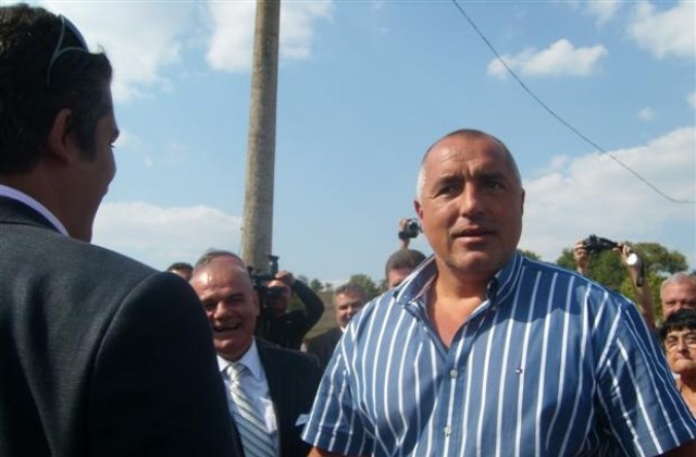 Бойко Борисов и Нона Караджова ще открият пречиствателна станция във В. Преслав