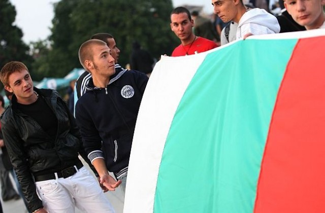 Без инциденти в поредната протестна вечер за Катуница