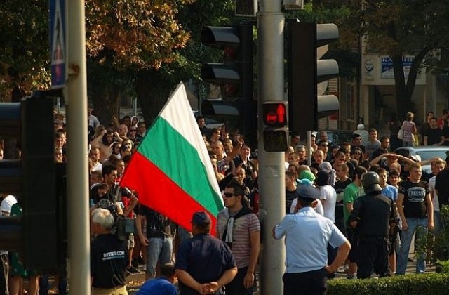 България отива на избори с бунт