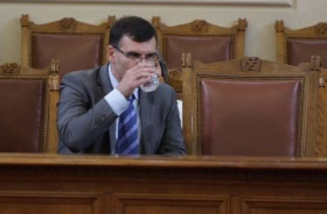 Към август в НОИ има допълнителен дефицит от 250 млн. лева