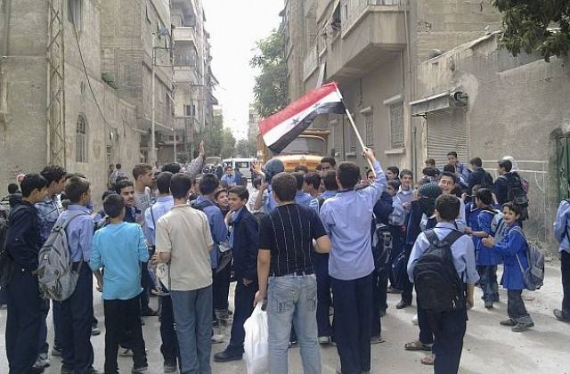 24 жертви на протестите след петъчната молитва в Сирия
