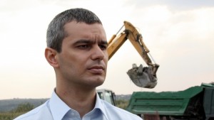 Разчистиха боклуците от брега на Казашко