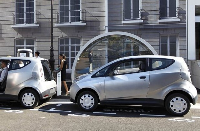 Първите електрически автомобили под наем вече се движат в Брюксел