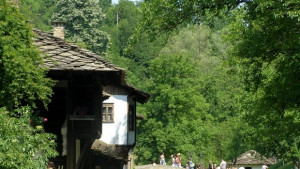 Слънце и облаци