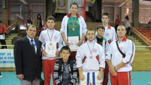 Три медала за силистренци в Добрич