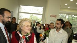 Уволнен общински юрист събира подписка в своя защита