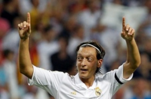 Йозил: Не ме притесняват освиркванията на турските фенове