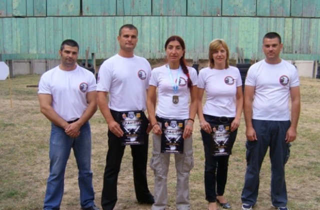 Точна стрелба за врачанските полицаи