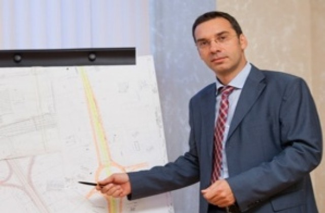 Димитър Николов с план за 4000 нови работни места в община Бургас