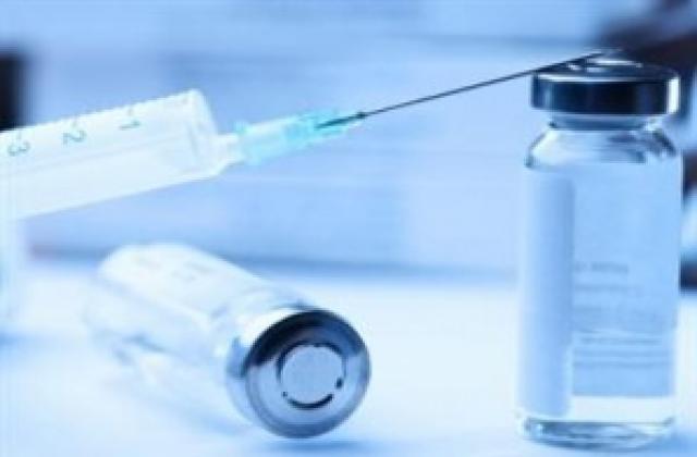 Имунизират безплатно за грип в Казанлък, ваксината се носи от пациента