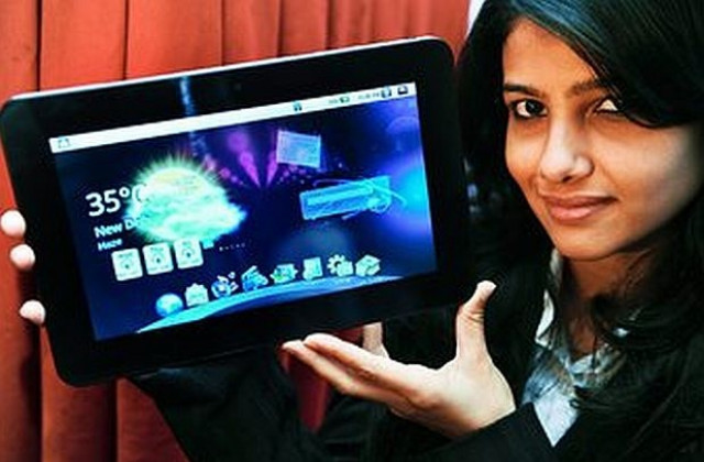 Индия пуска най-евтиния таблет в света за 35 долара