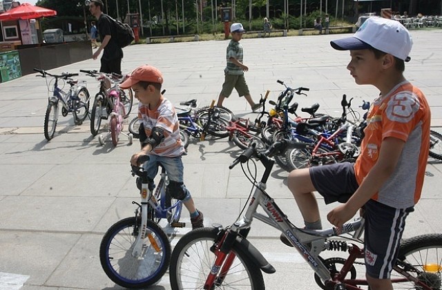 От полицията издирват собствениците на крадени велосипеди