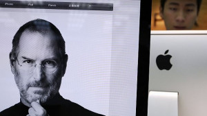 Светът загуби Стив Джобс