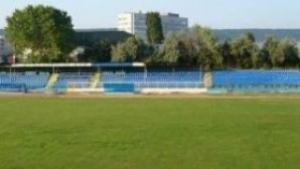 Спартак има спешна нужда от треньор терен и фенове