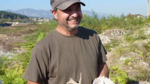 Дават Калето на община Мездра