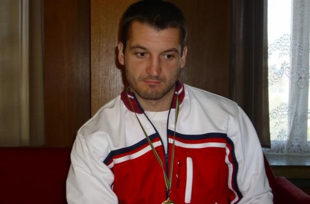 Галин Методиев спечели квалификация за определяне на националния тим по кик бокс