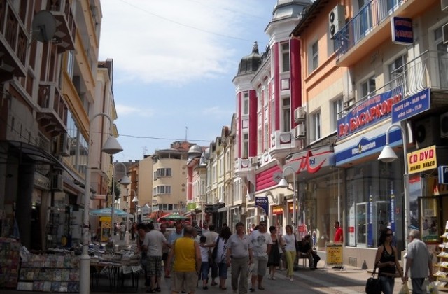 Инспекцията по труда е установила 3682 нарушения на трудовото законодателство