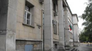 Найтежка присъда за жената в седемчленна група имотни измамници