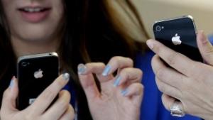 iPhone 4S на пазара в седем държави