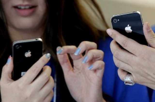 iPhone 4S на пазара в седем държави