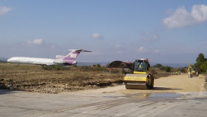 Летище Варна спря работа