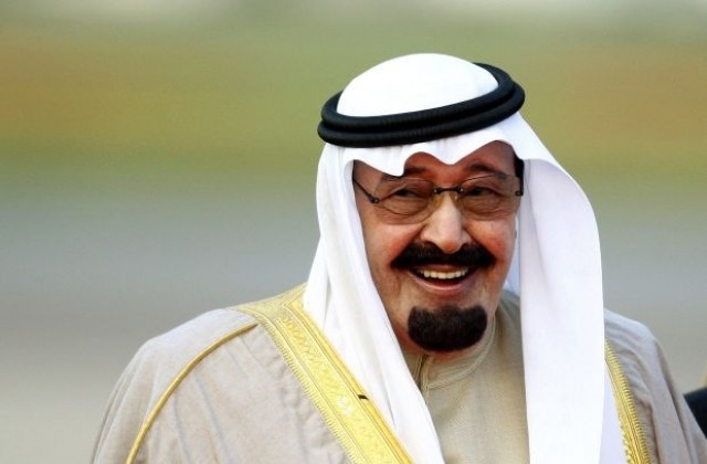 Саудитският крал претърпя успешна операция на гърба