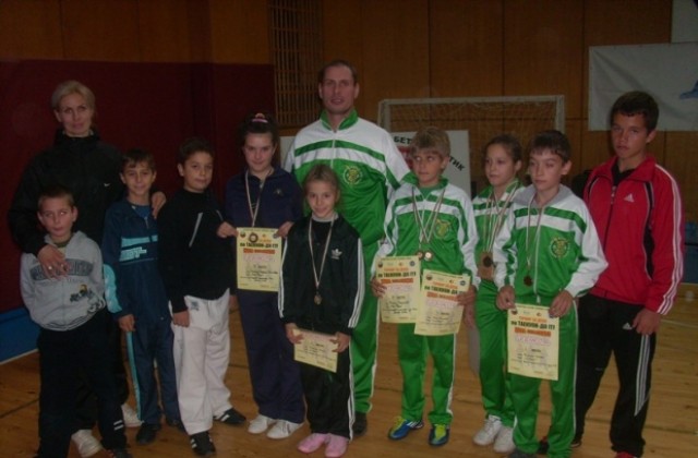 Седем медала за врачанското таекуон-до