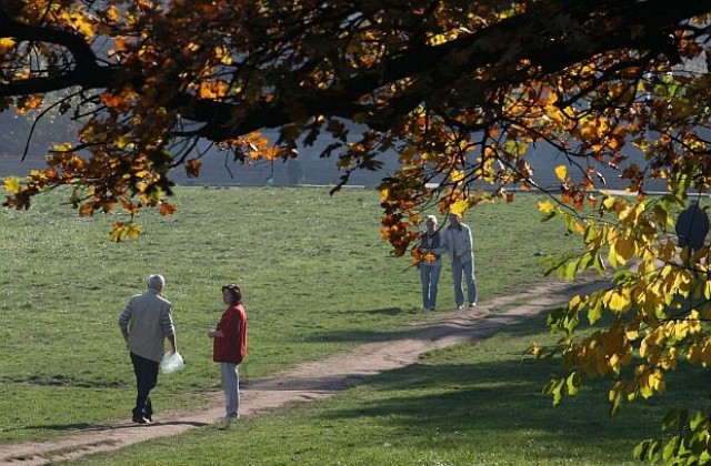 Есента се завръща, нормализира се обстановката в страната