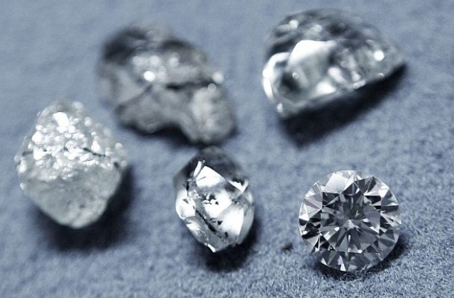 Изключително рядък диамант беше продаден на търг на за 6,6 млн. долара