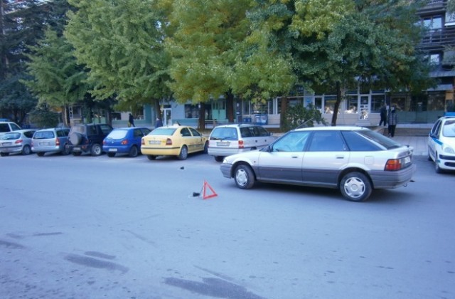 Блъснаха 70- годишна пешеходка в Кюстендил