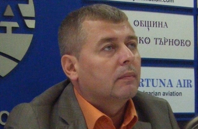 Отсъствие на кандидат-кмет провали дебат в залата на Общината